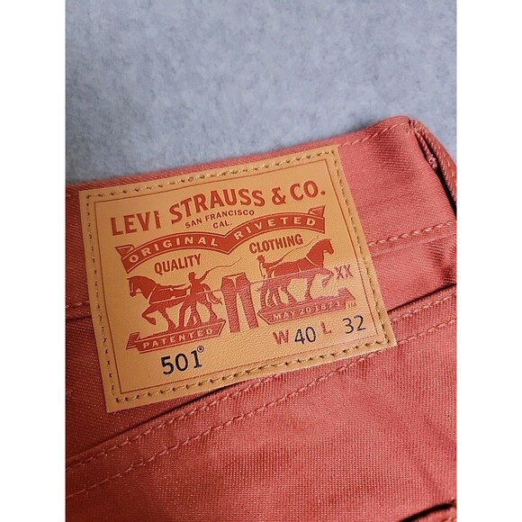 Levis Mens 501 Jeans 40x32 Straight Salmon Orange Button Fly High Rise Shrink - Picture 12 of 16